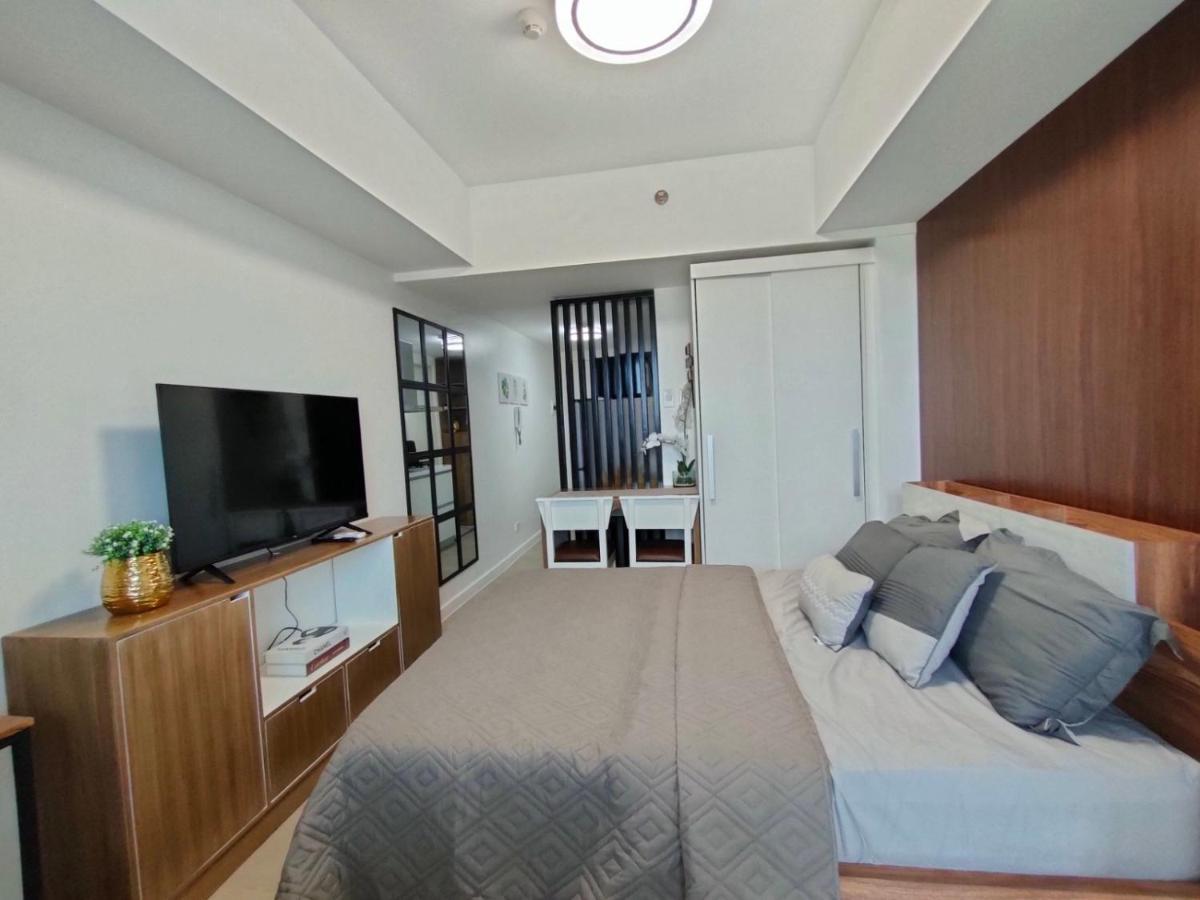 Aparthotel The Aces Crib At Azure North Pampanga Exterior foto